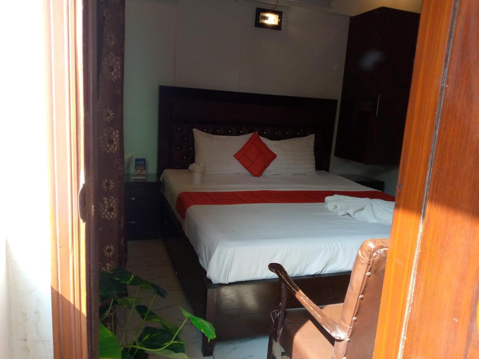 Goho Rooms Badar Karaczi Zewnętrze zdjęcie